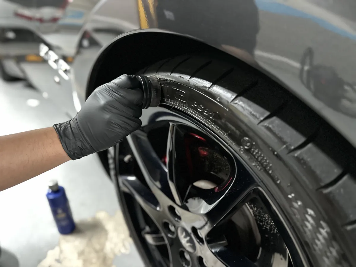 휠&타이어 세정 및 드레싱